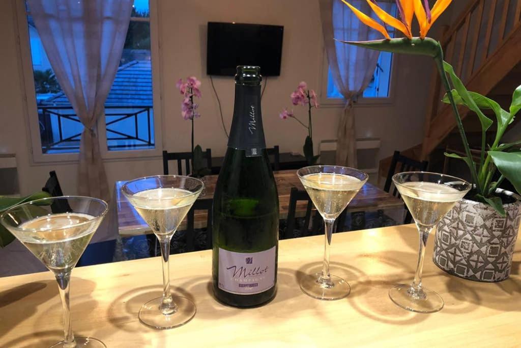 Ca Dei Figli, Charmante Maison De Ville. Bailly-Romainvilliers Eksteriør bilde